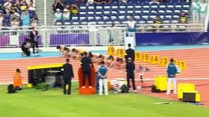 梅西个人表演：胸部停球，16米左脚凌空世界波！现场沸腾