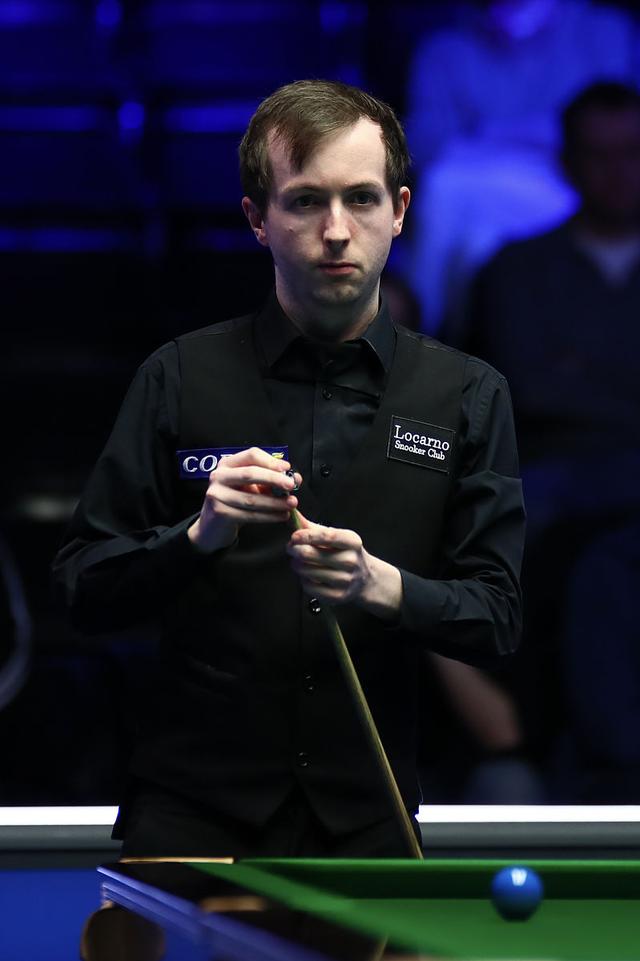 同时利用边 同时利用边